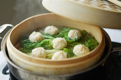   Anshan Geng Bao Bao – En ljuvlig blandning av kryddigt kött och saftiga dumplings?