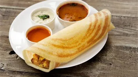  Dosa: En krispig och söt crêpe fylld med umami-rika smaker från den indiska södern!